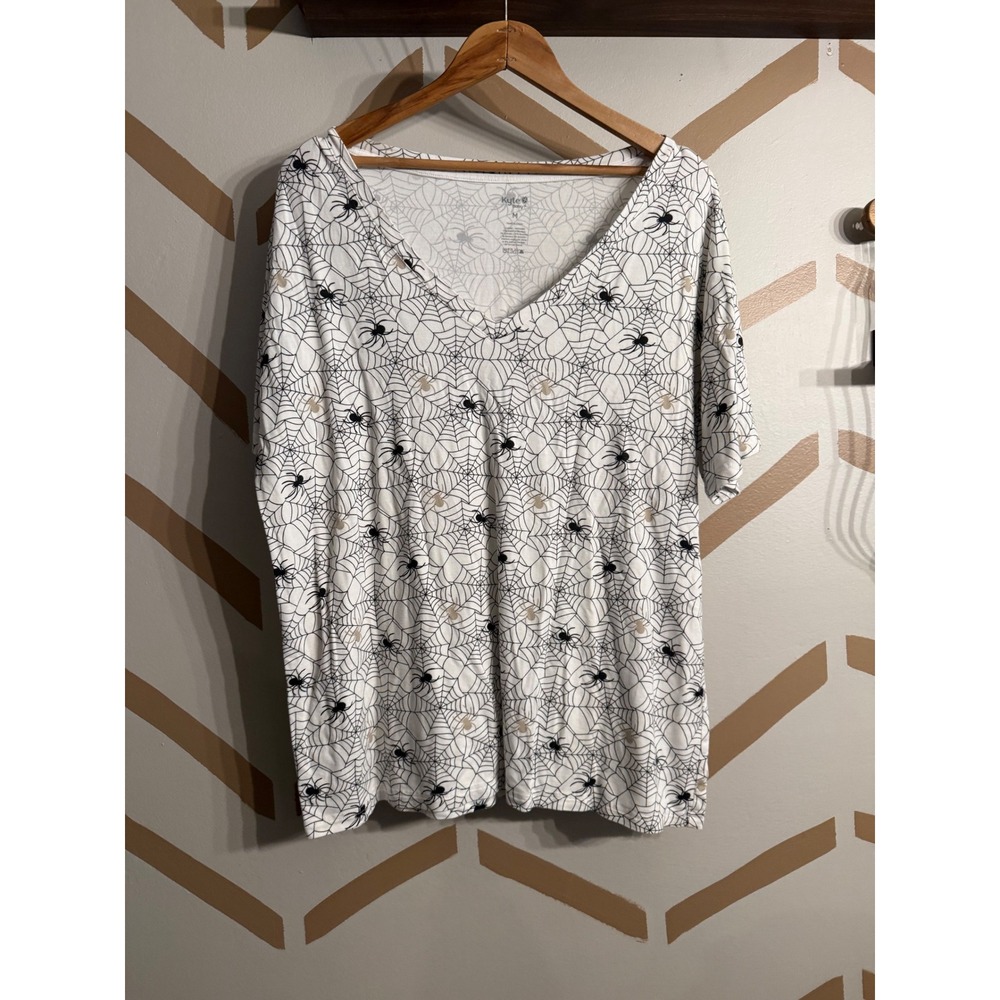 Kyte Baby V-Neck Tee Women Medium White Spider Web Bamboo Spandex Short Sleeve